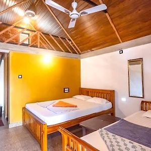 Quadruple Room Private Bathroom